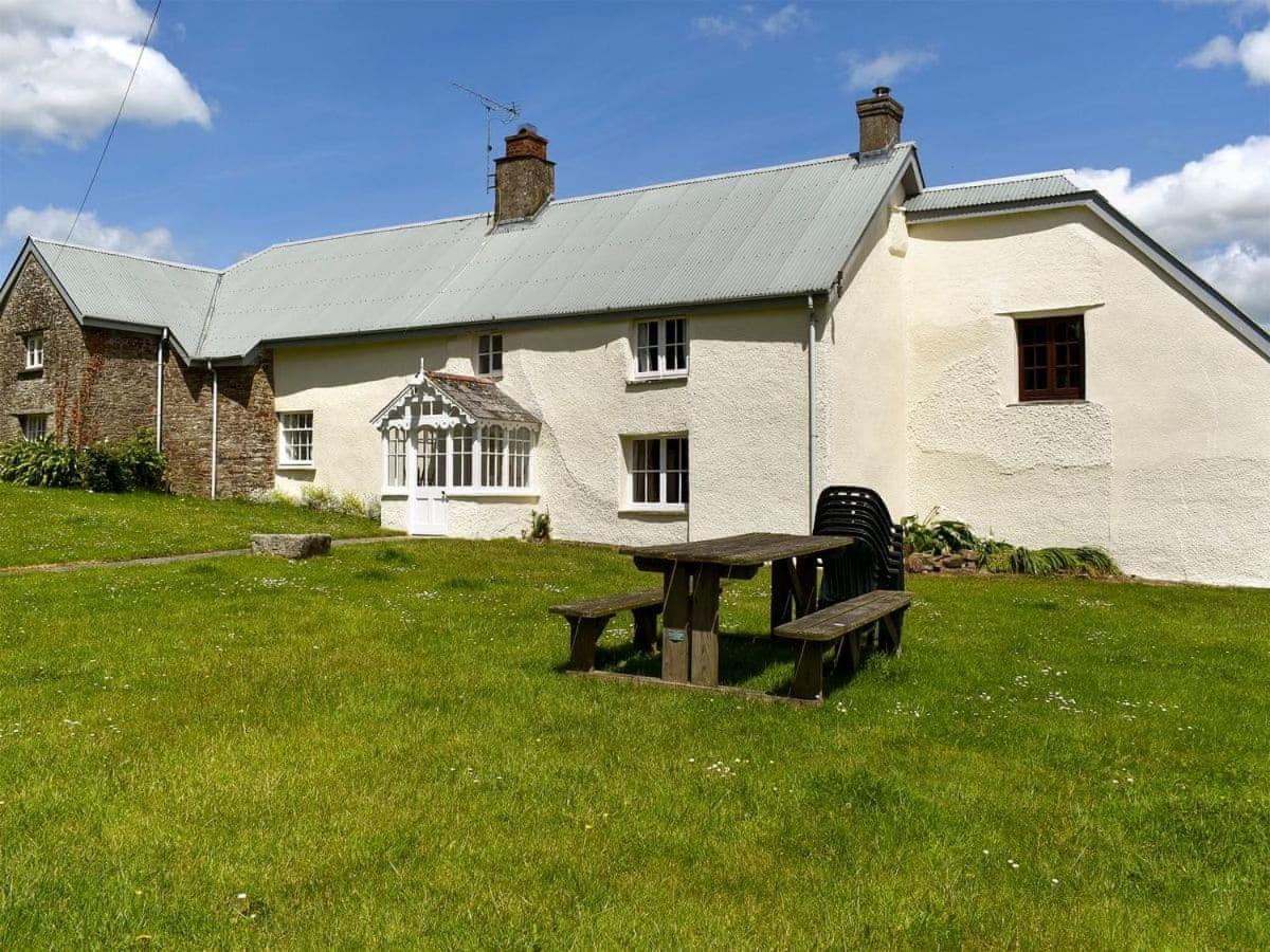 Well Farm Cottages North Tamerton 外观 照片